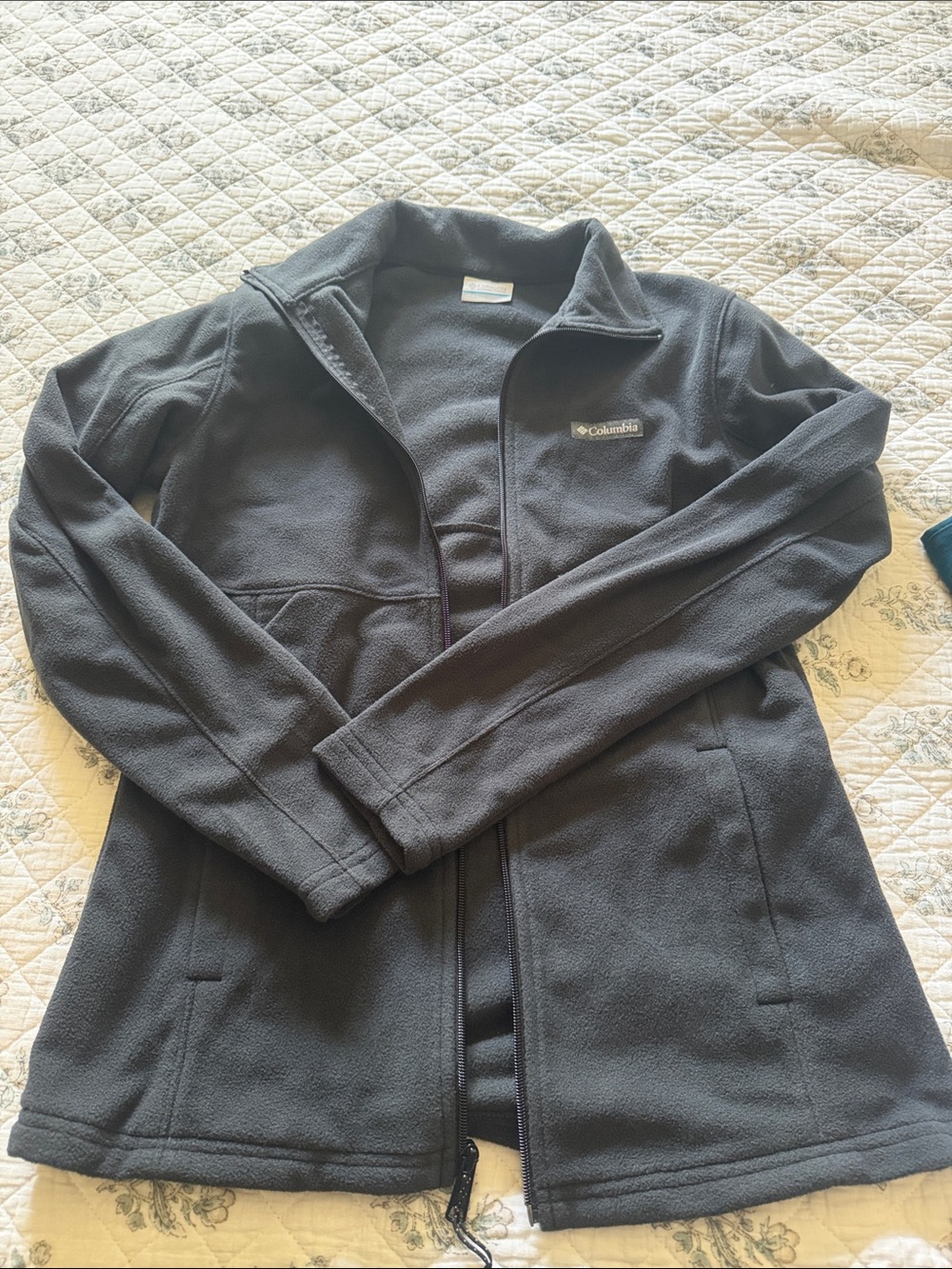 Columbia Women's Charcoal Zip-Up Fleece Jacket